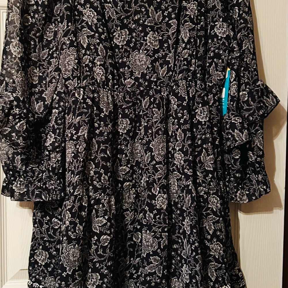 Floral Black and White boho plus size 2X mini dress